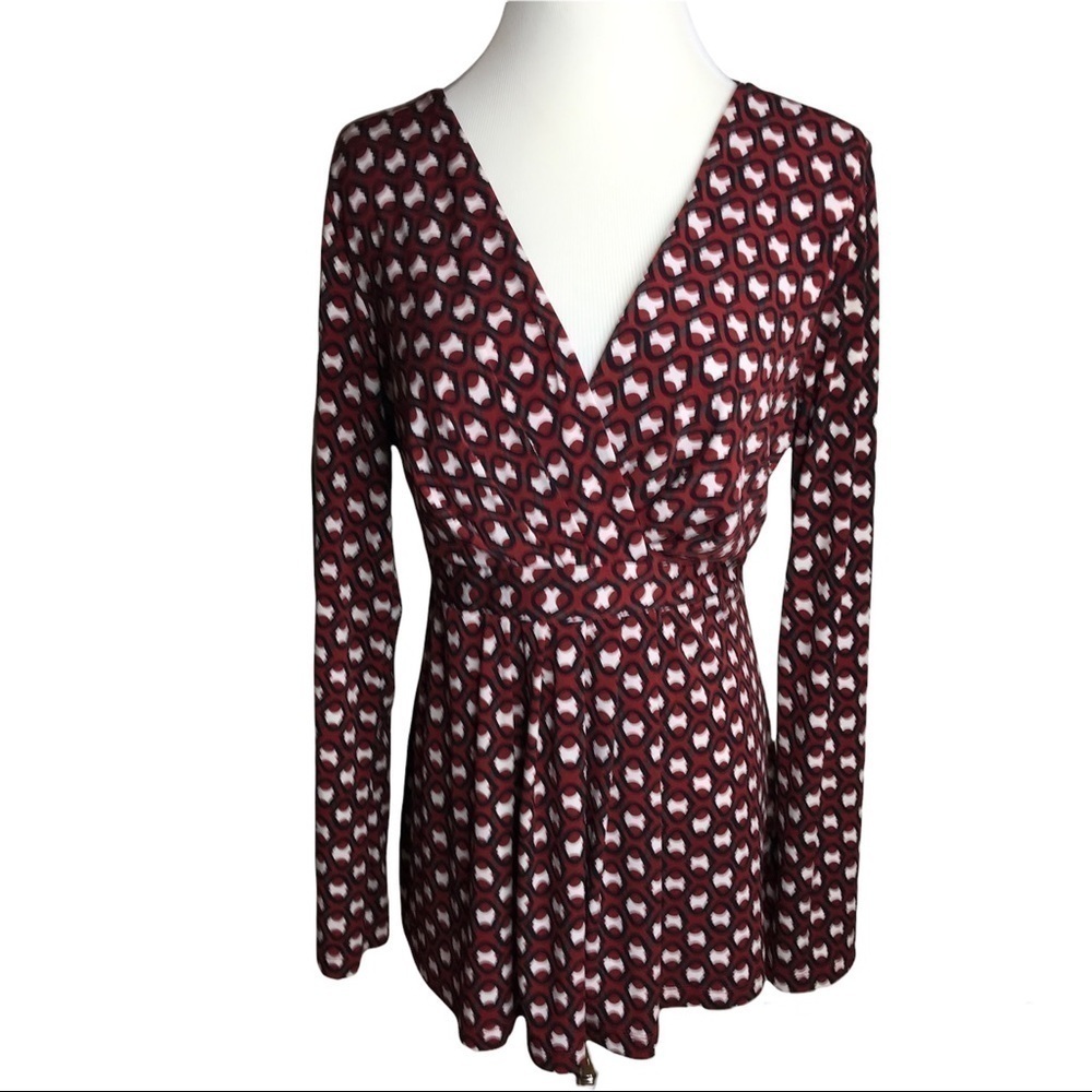 Daisy Fuentes Womens Size L V Neck Crossover Wrap Blouse Wine White Gray Knit